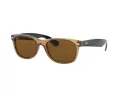 Ray-Ban New Wayfarer Solglasögon RB 2132 945/57