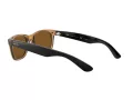 Ray-Ban New Wayfarer Solglasögon RB 2132 945/57